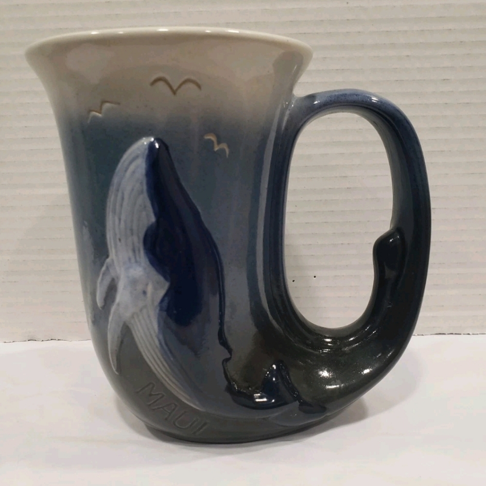 K & S Hawaiian Creations Vintage Maui 1981 Ceramic Whale Mug